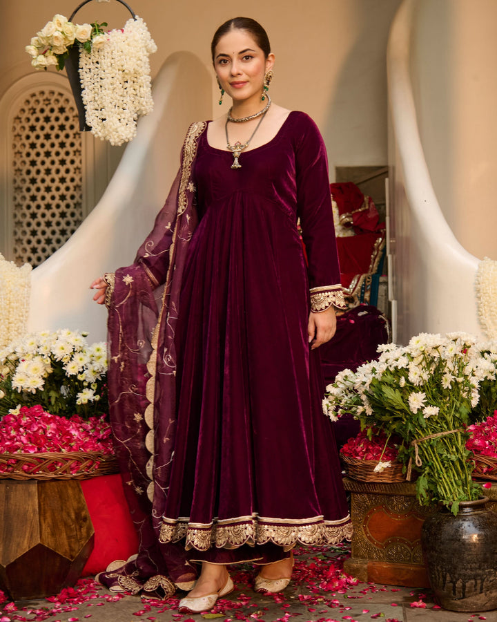Mahika Purple Solid Velvet Suit Set
