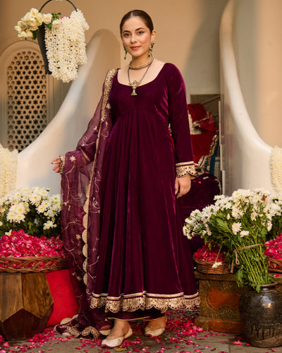 Mahika Purple Solid Velvet Suit Set