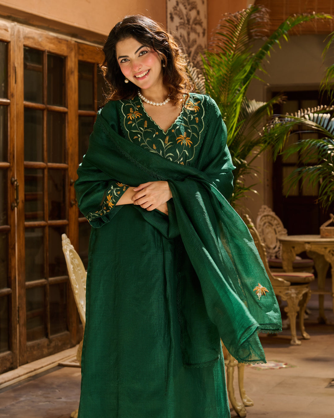 Vanya Green Embroidered Doria Suit Set
