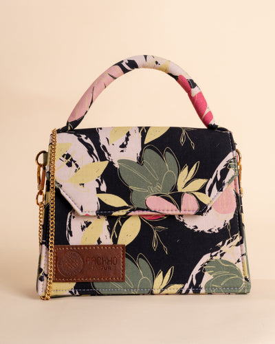 Camellia Black Chiq Bag