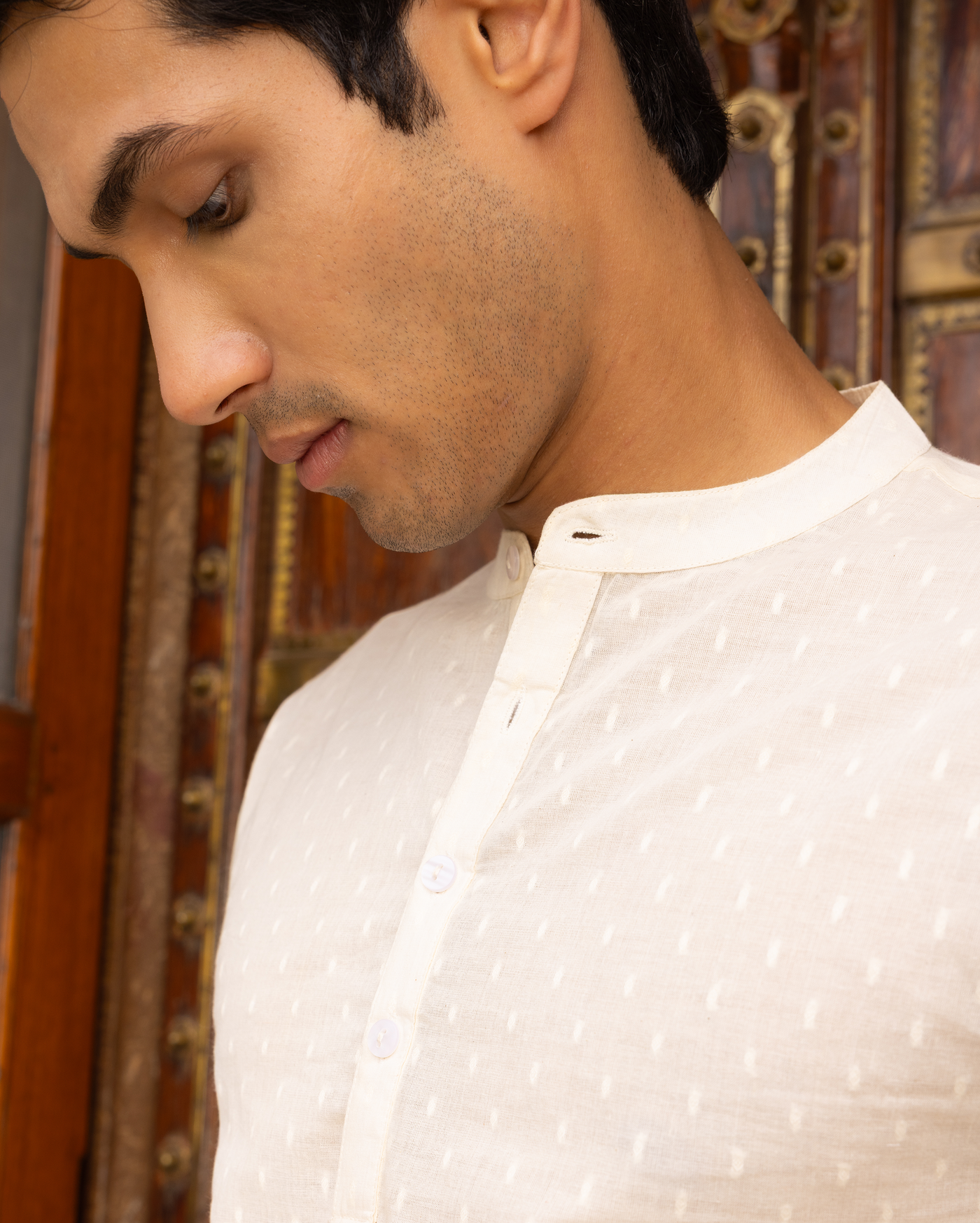 Yug Off White Solid Dobby Kurta