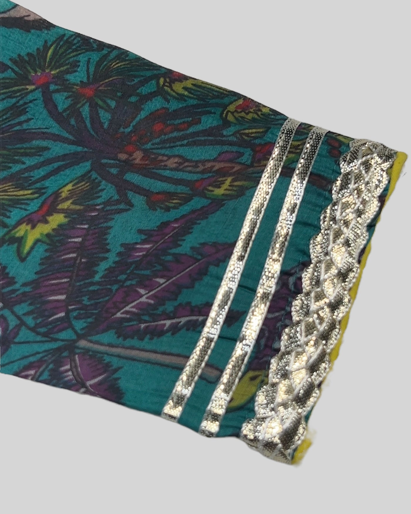 Vairea Chanderi Suit Set