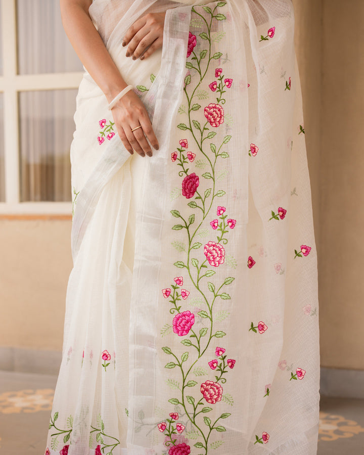 Safed White Doria Embroidered Saree