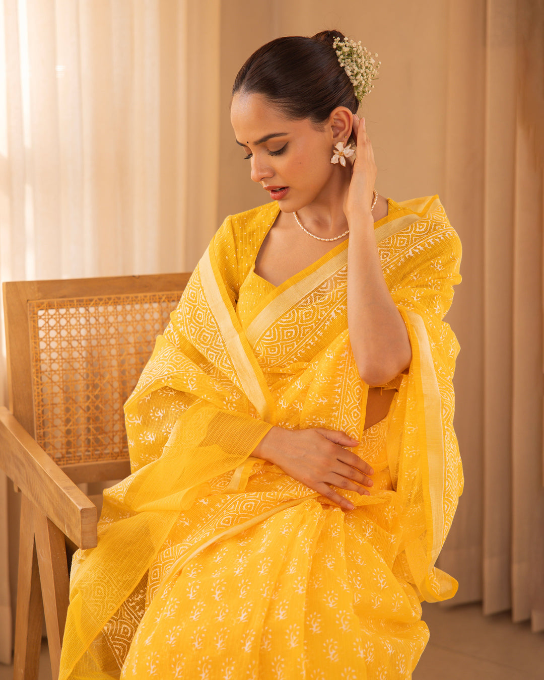 Abeer Yellow Doria Printed Saree