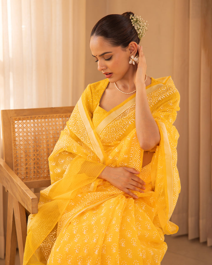 Abeer Yellow Doria Printed Saree