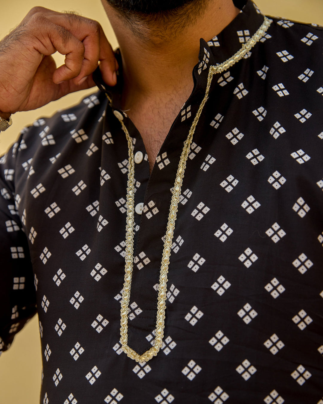 Nitesh Black Bandhani Chanderi Kurta