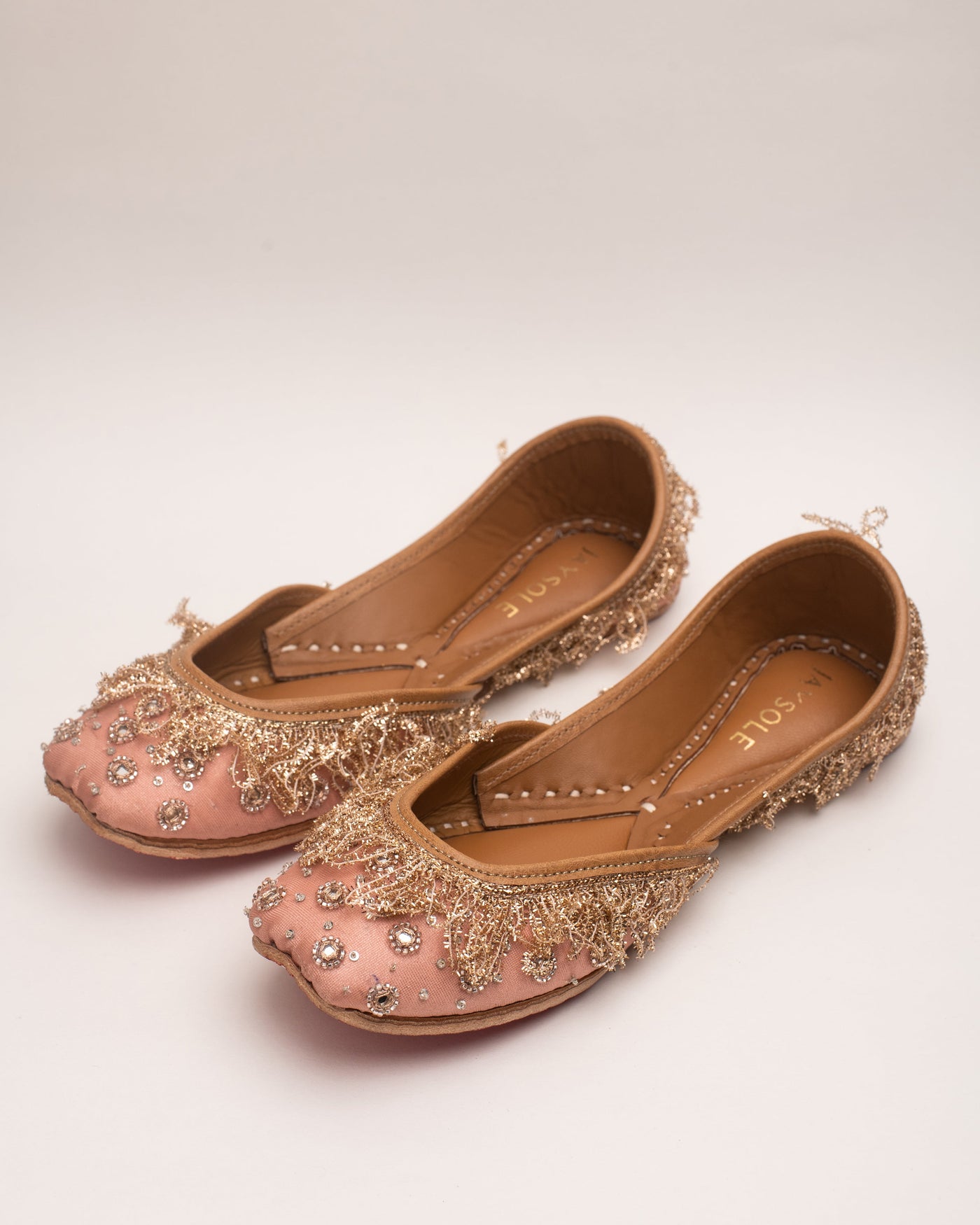 Sethi Peach Handcrafted Jutti