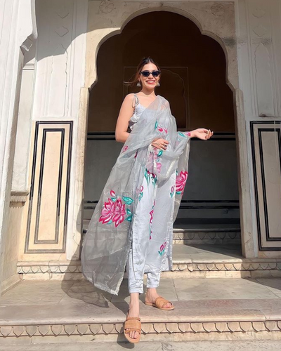 Arabic Grey Handpainted Dupatta