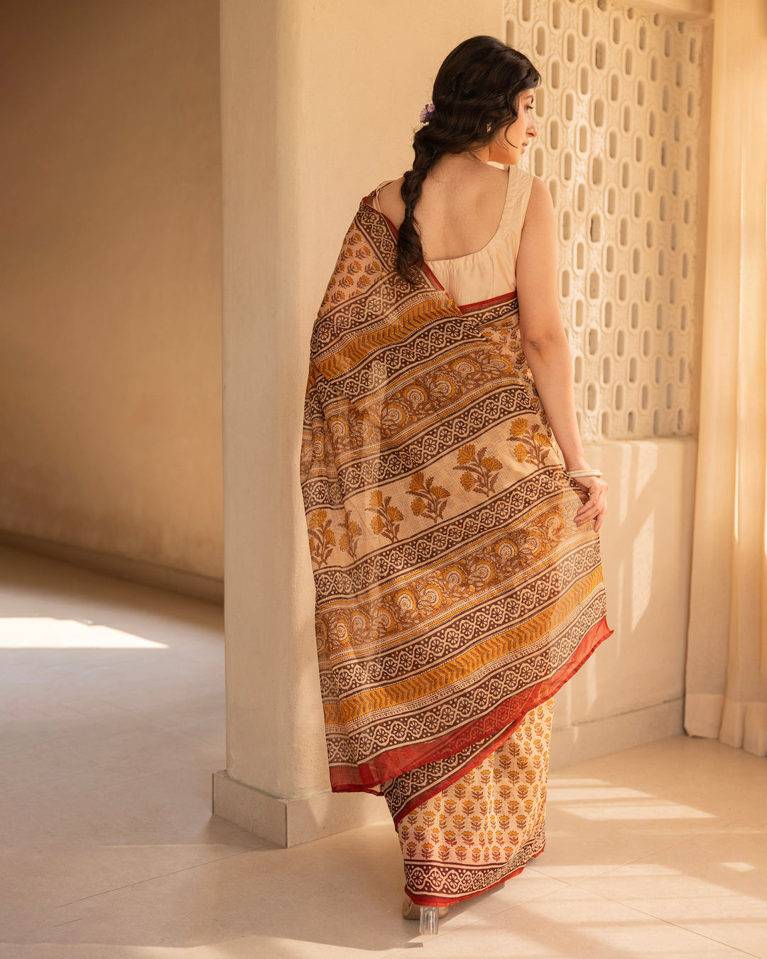 Gul Beige Doria Printed Saree