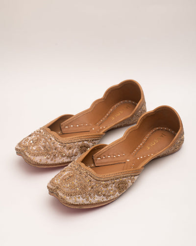 Jashn White Handcrafted Jutti
