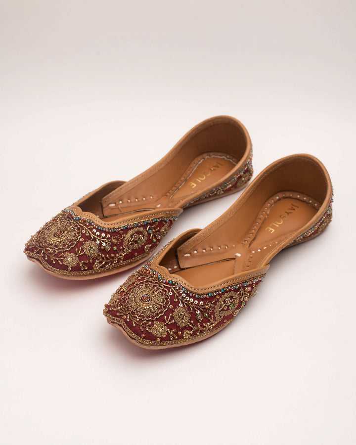Marwa Maroon Handcrafted Jutti