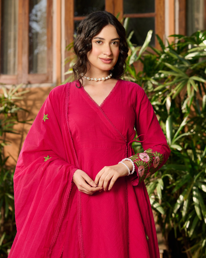 Saira Pink Embroidered Doria Suit Set