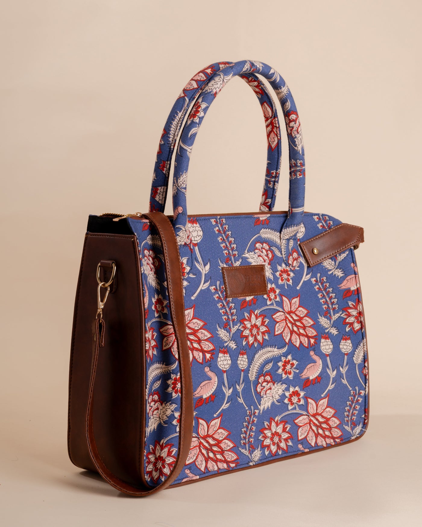 Orya Blue Shoulder Bag
