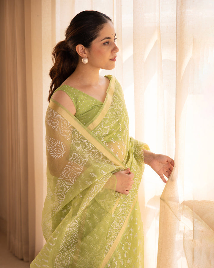 Iraaya Green Doria Printed Saree