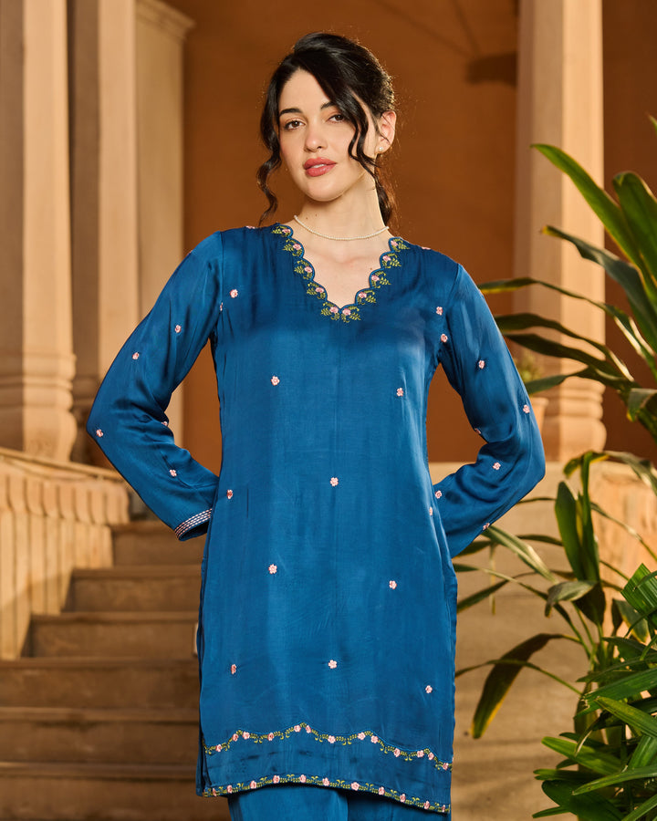 Zuri Blue Embroidered Crepe Kurta Set