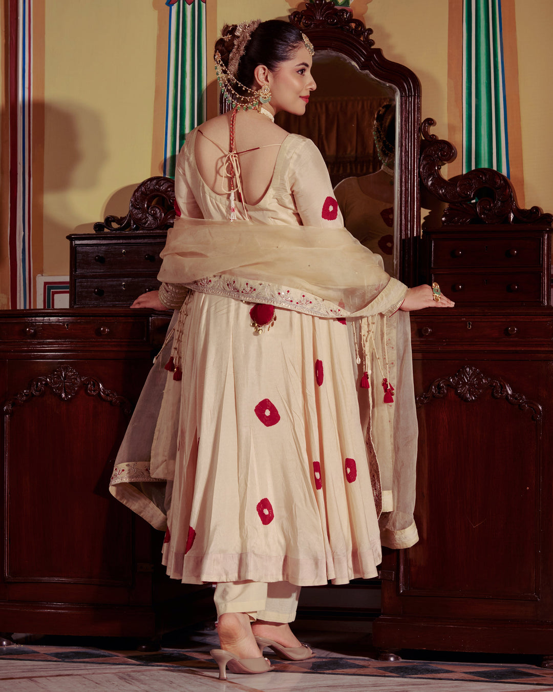 Sharada Beige Bandhani Muslin Suit Set