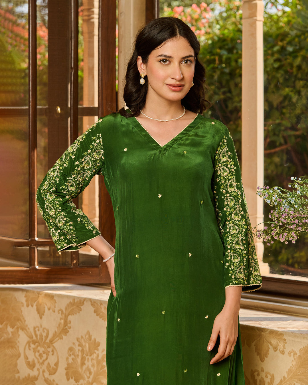 Nish Green Embroidered Crepe Kurta Set