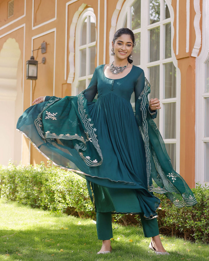 Odika Gotapatti Goergette Suit Set