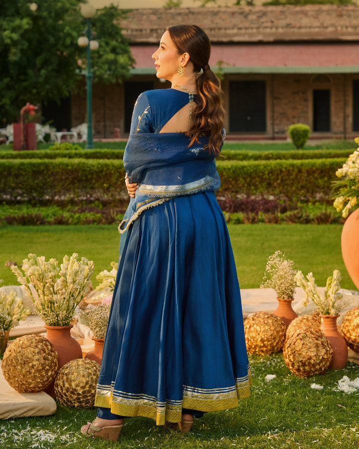 Deepisha Blue Embroidered Chanderi Suit Set
