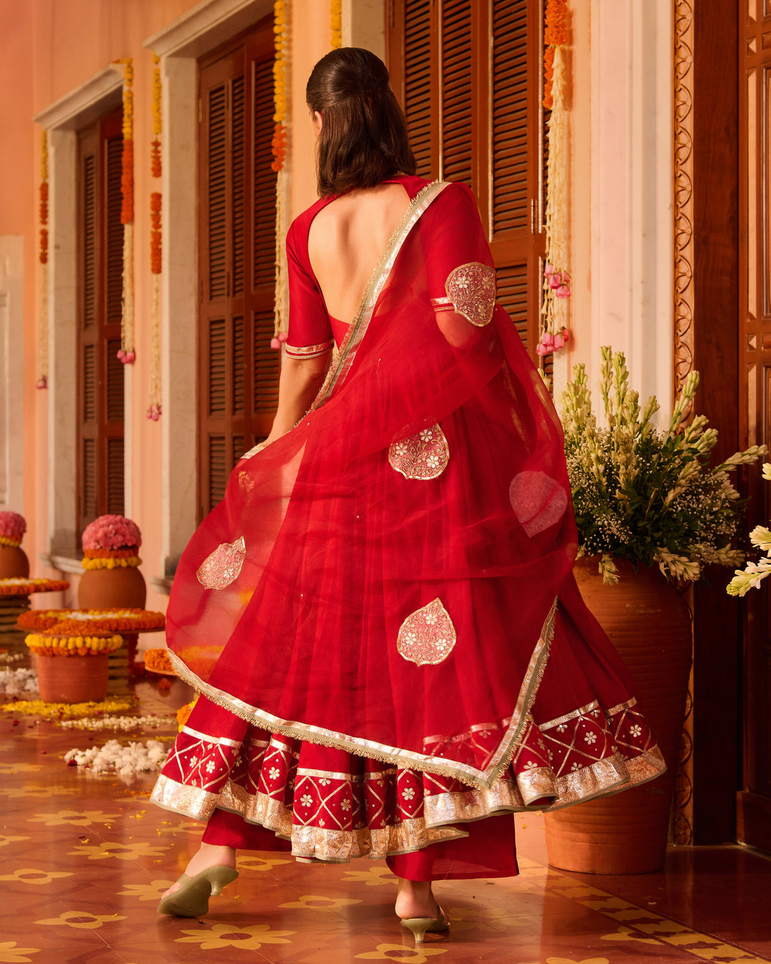 Karwa Red Embroidered Chanderi Suit Set