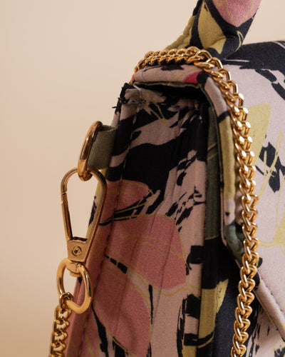 Camellia Black Chiq Bag