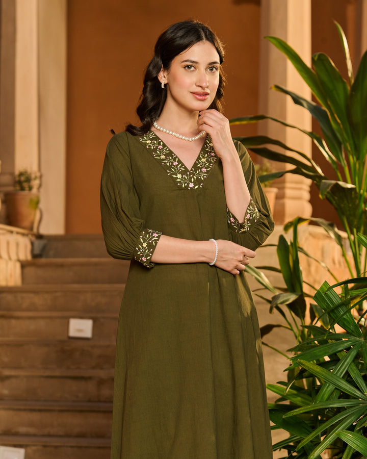 Dot Green Embroidered Cotton Kurta Set