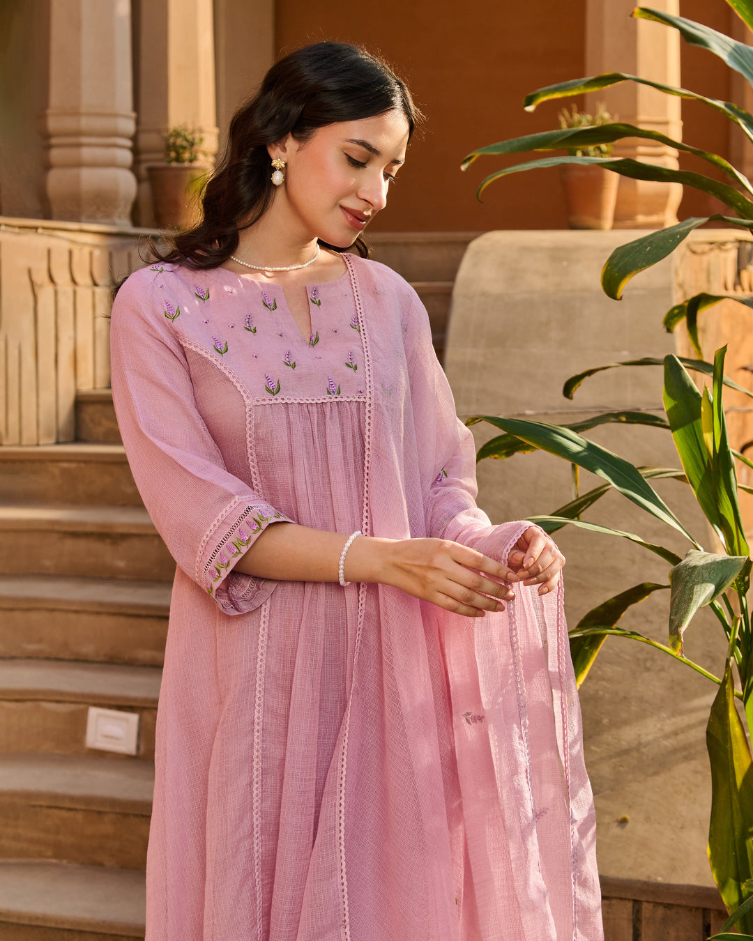 Veil Lavendar Embroidered Doria Suit Set