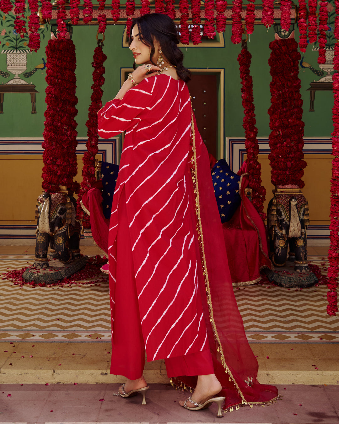 Rukh Pink Leheriya Cotton Suit Set