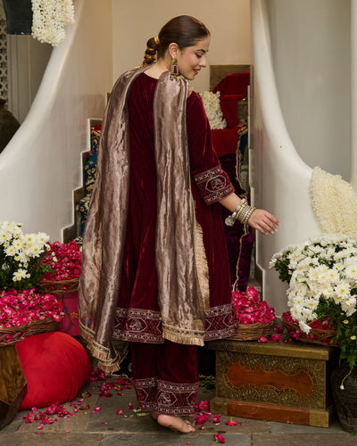 Ivaan Maroon Embroidered Velvet Suit Set