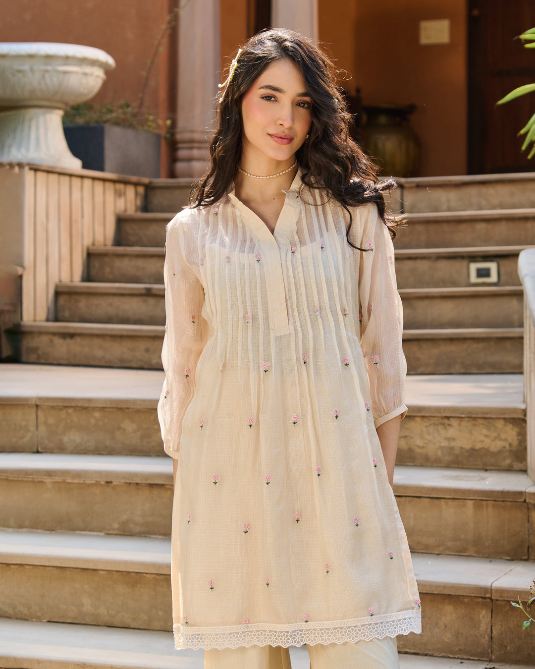 Mila Off White Embroidered Doria Kurta Set