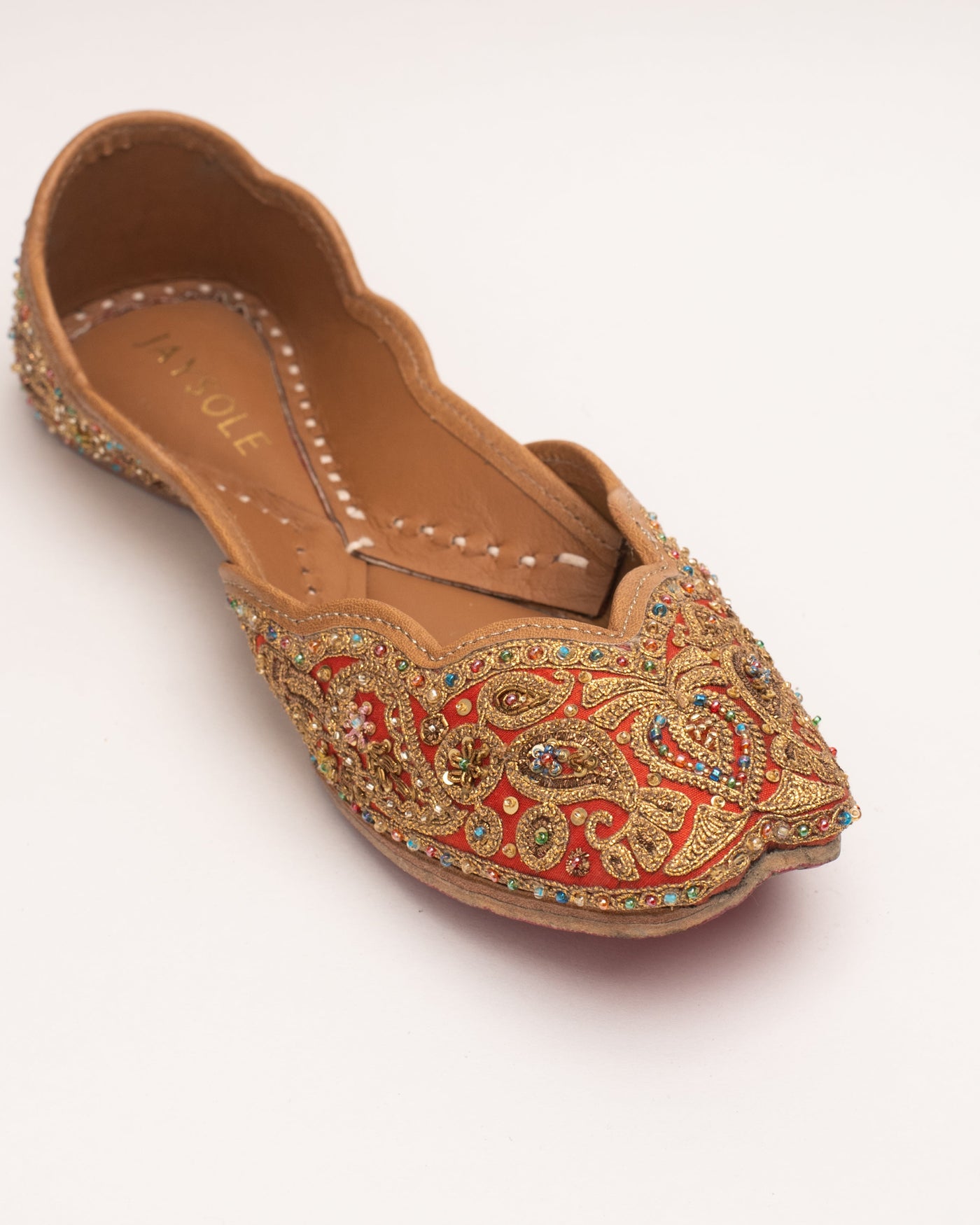 Hunar Red Handcrafted Jutti