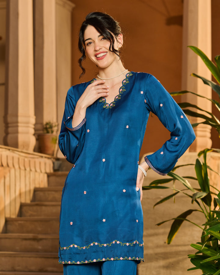 Zuri Blue Embroidered Crepe Kurta Set