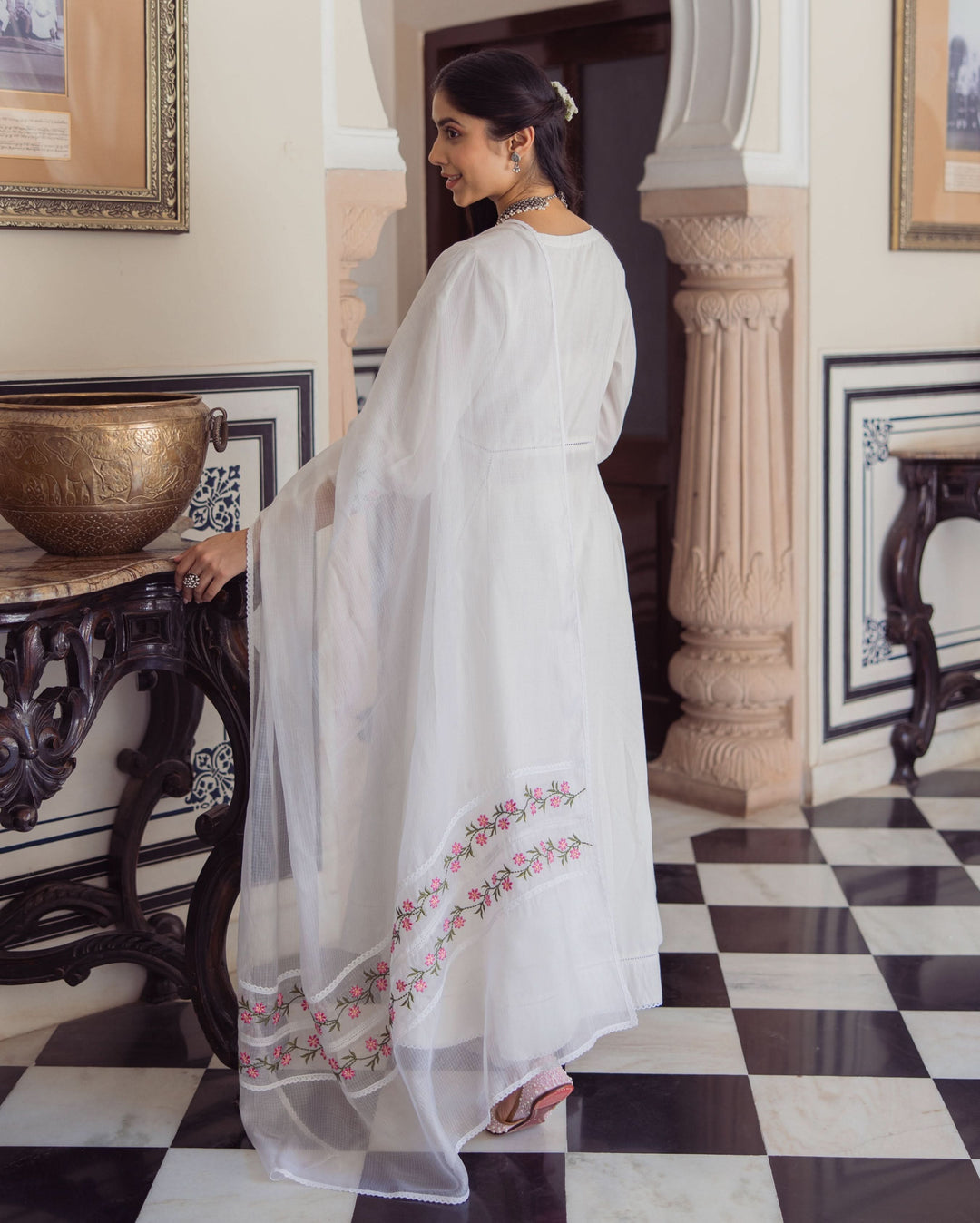 Rizz White Embroidered Cotton Suit Set