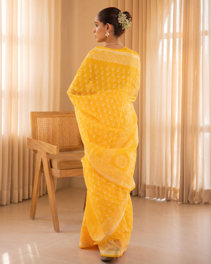 Abeer Yellow Doria Printed Saree