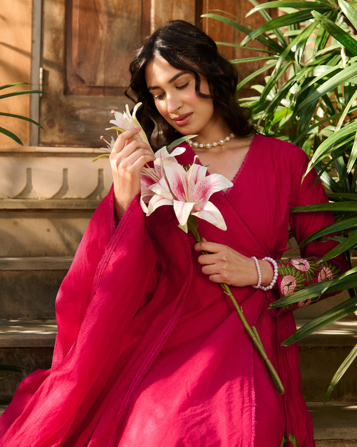 Saira Pink Embroidered Doria Suit Set