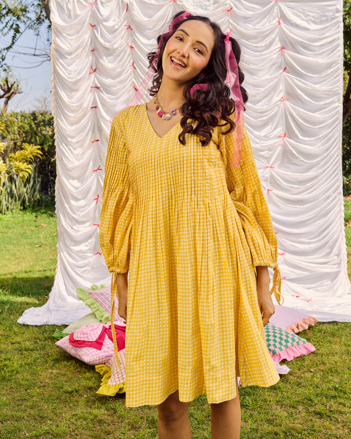 Kajol Yellow Cotton Checks Printed Dress