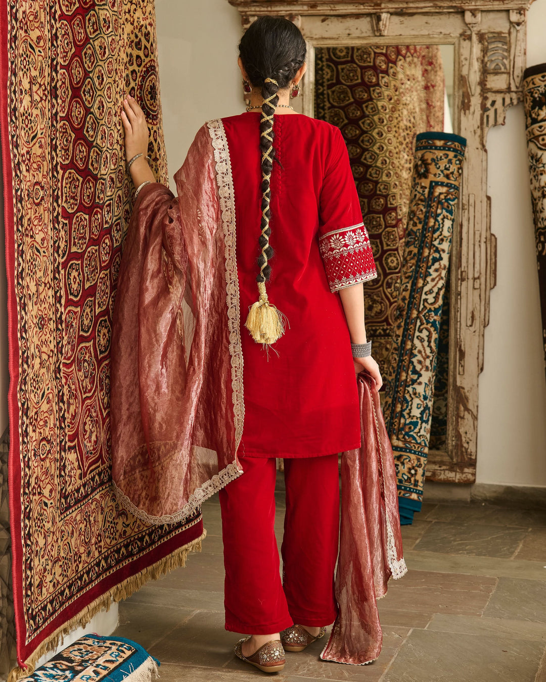 Dariki Red Embroidered Velvet Suit Set