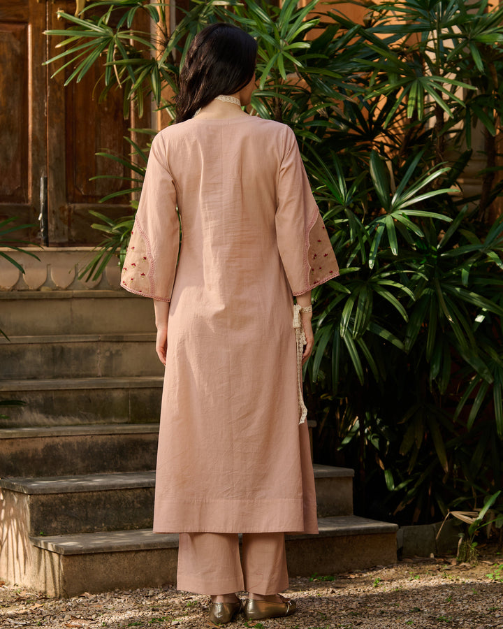 Zeena Peach Embroidered Cotton Kurta Set