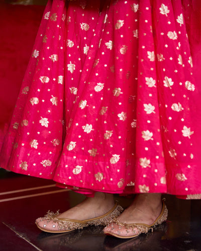 Sethi Peach Handcrafted Jutti