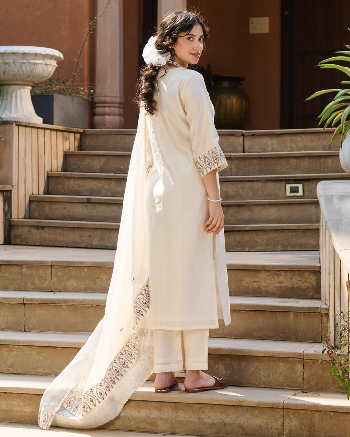 Sera Off White Embroidered Chanderi Suit Set