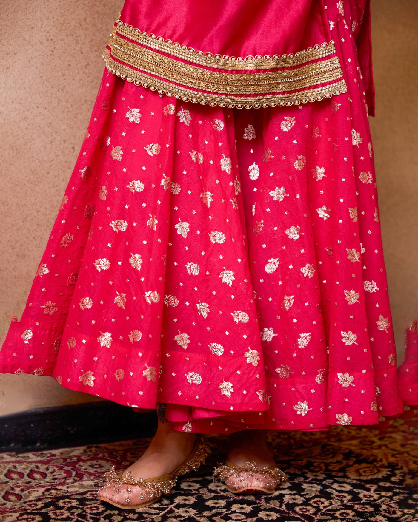 Sethi Peach Handcrafted Jutti