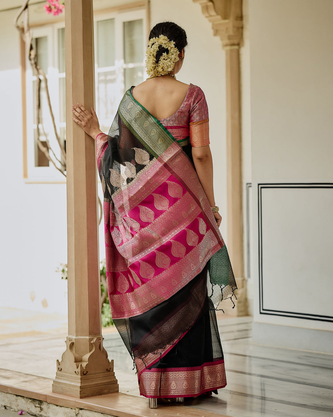 Vaibhav Black Pink Doria Butta Border Saree
