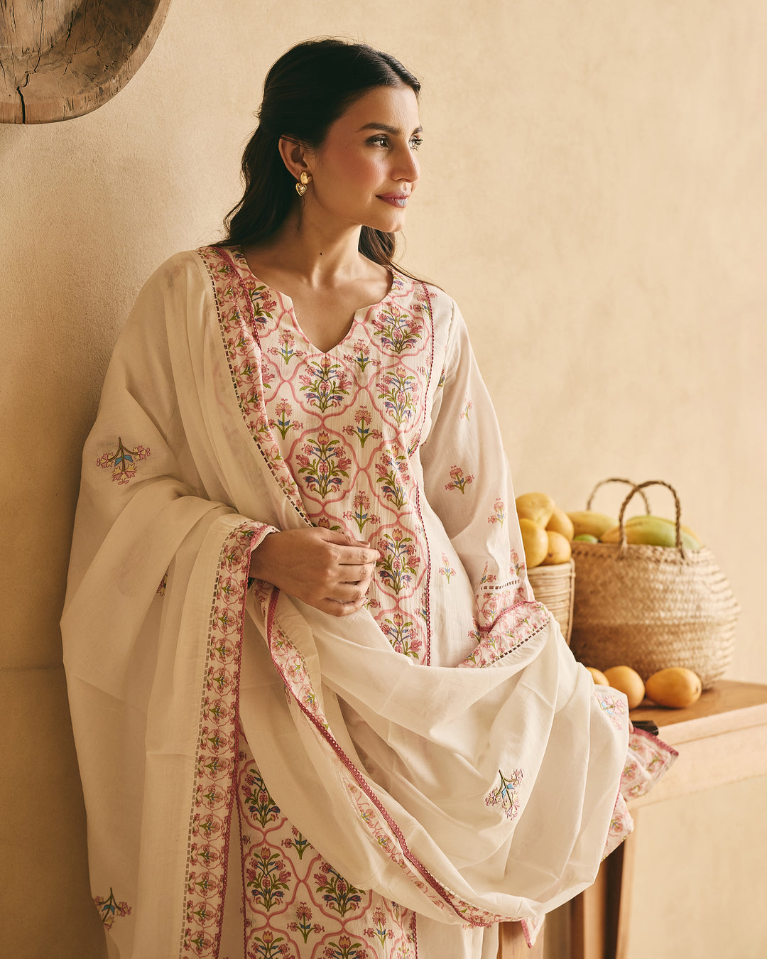 Kaveri White And Pink Mul Cotton Printed Suit Set