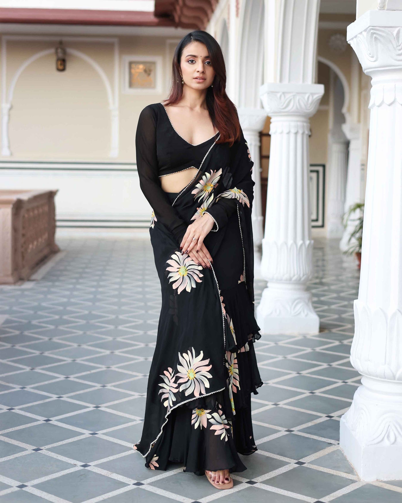 Kiyana Black Handpainted Chinon Pre Draped Saree