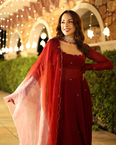 Plus Size Dresses Red Silk Woven Zari Saree SARV142587