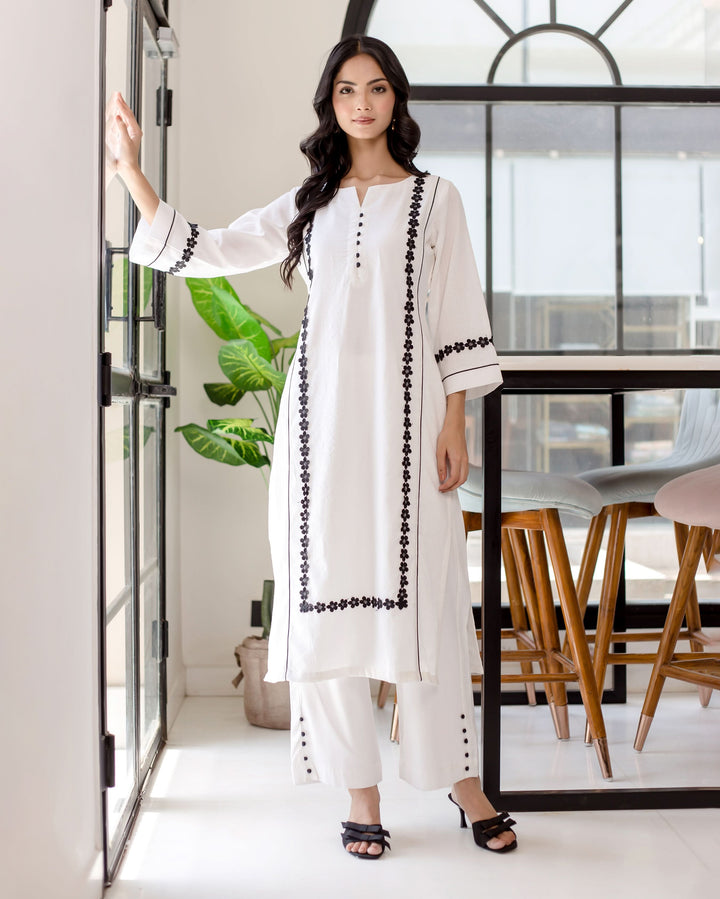 Calla White Solid Cotton Coord Set