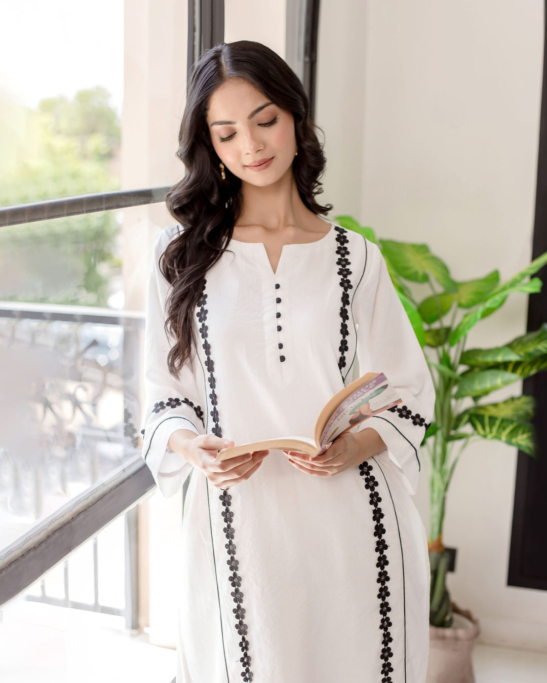 Calla White Solid Cotton Coord Set