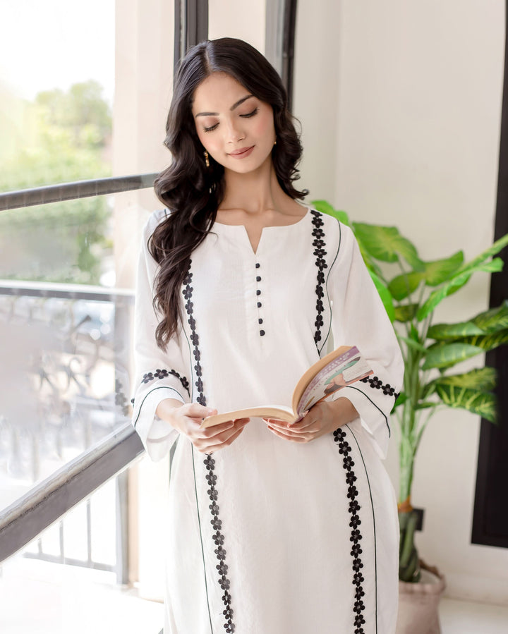 Calla White Solid Cotton Coord Set