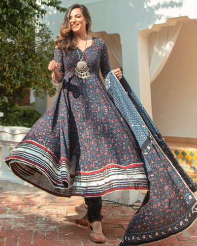Blue Flower Drops Handblock Suit Set