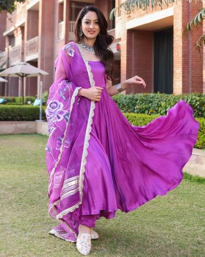 15 Stunning Designs of Purple Salwar Suits for Regal Look